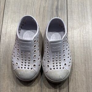 Grey Native